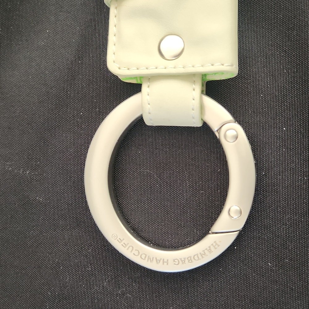 Handbag Handcuffs